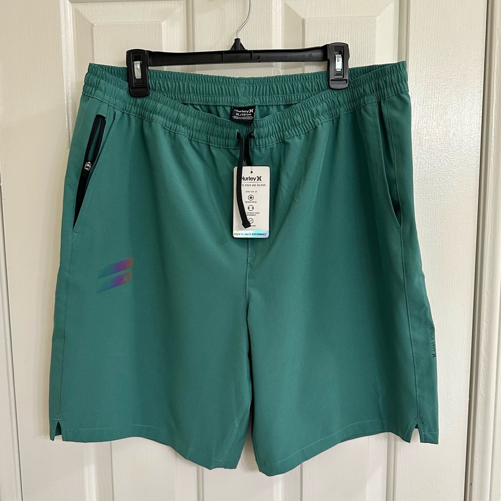 Hurley Exist Quick Dry Boardshort 19” || Color: 305 Blue Spruce